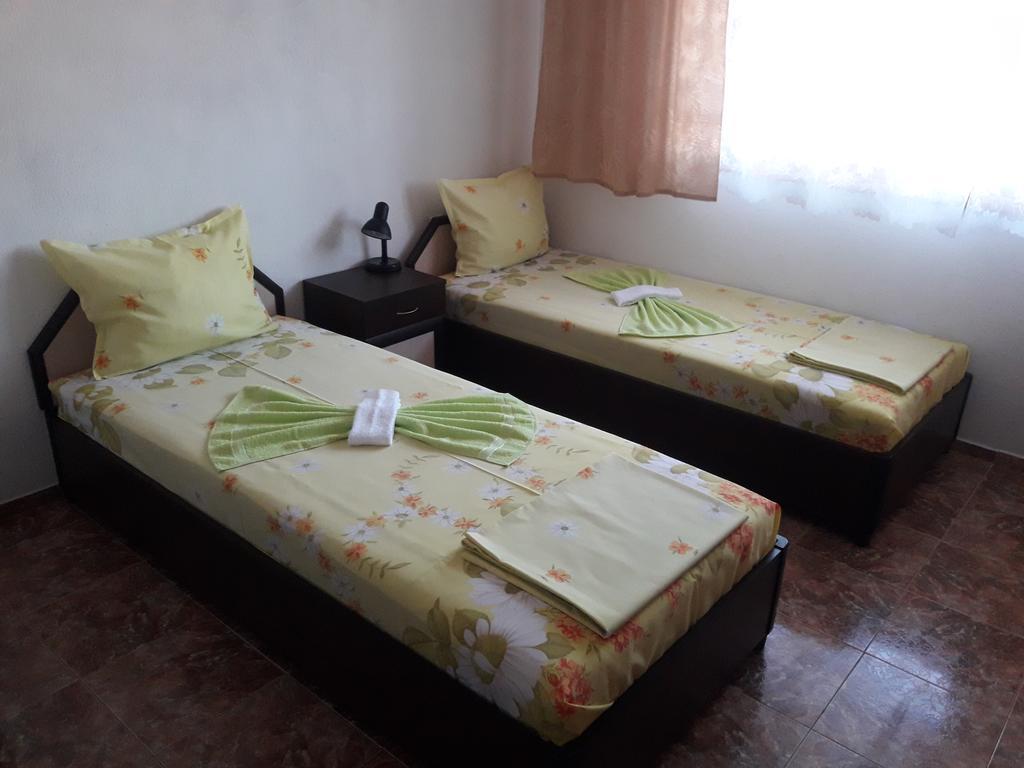 Georgievi Guest House Πομόριε Εξωτερικό φωτογραφία